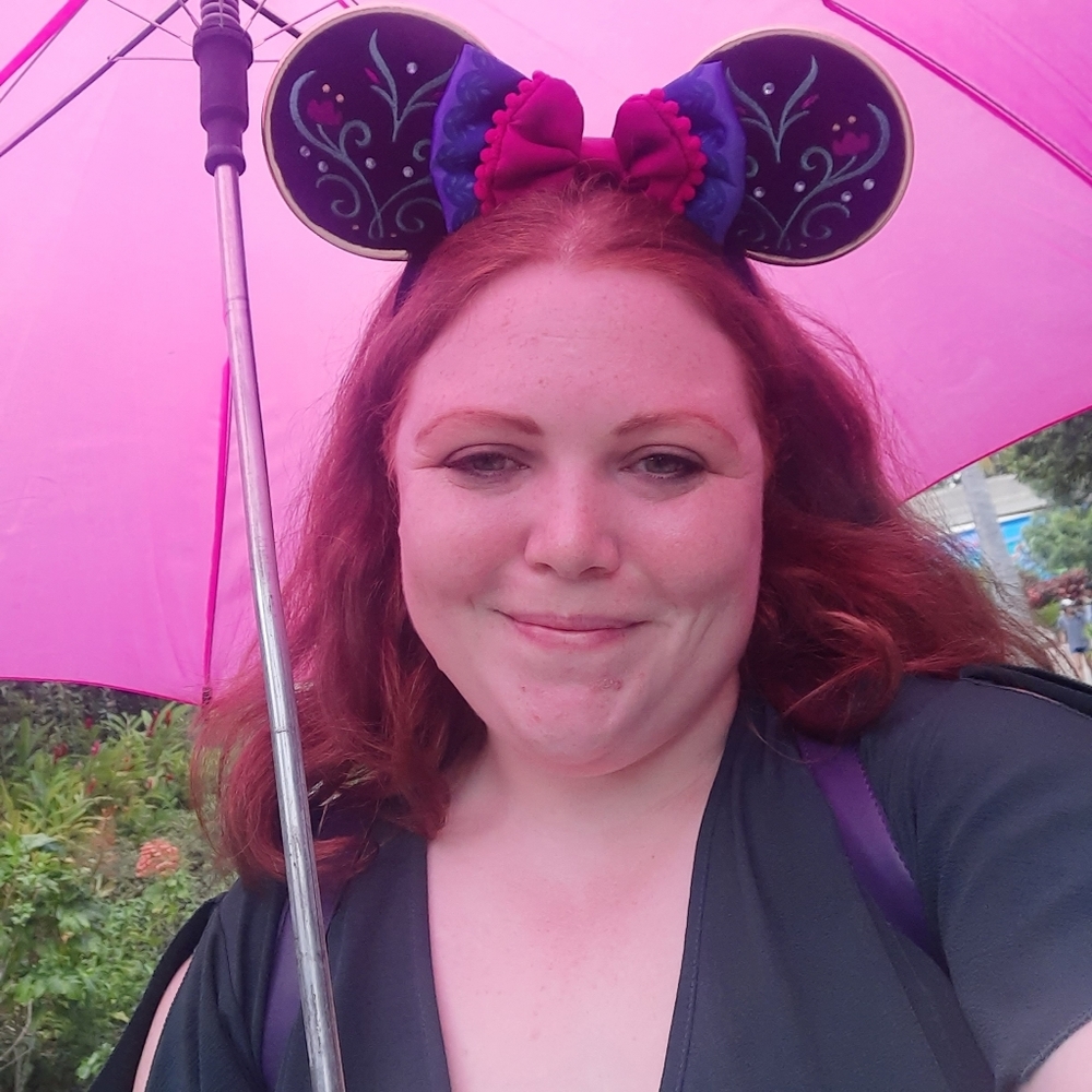 Meet your Posher, Carrie